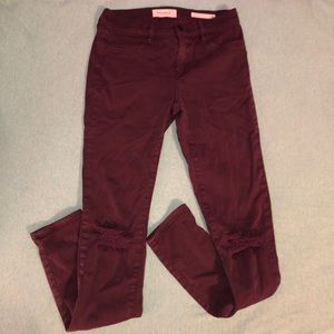 Pacsun size 25 knee ripped jeans